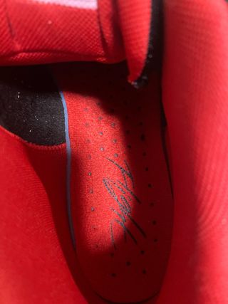 Jordan Aura Rojo Blanco