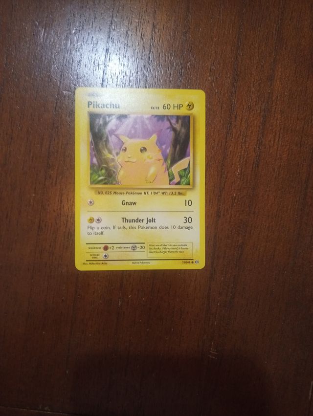 Pikachu first edition en ingles original