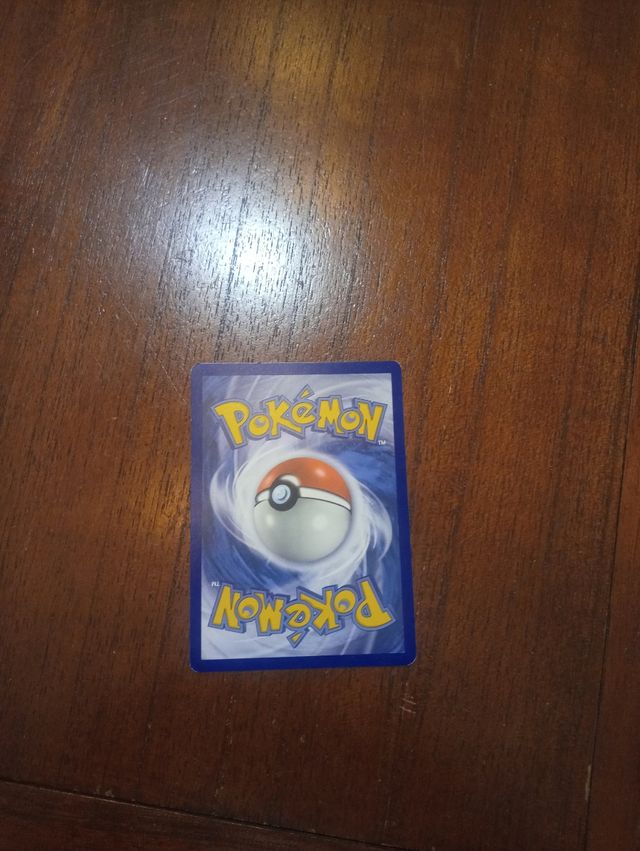 Pikachu first edition en ingles original