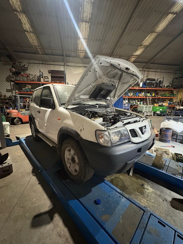 Nissan Terrano II 2005