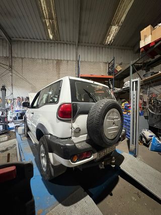 Nissan Terrano II 2005