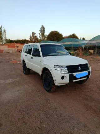 Mitsubishi Montero M-pro 3.2. 200 cv