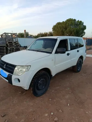 Mitsubishi Montero M-pro 3.2. 200 cv