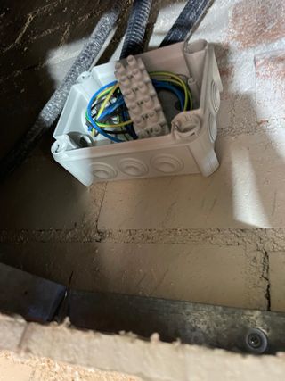 Manitas Fontanería Electricista 