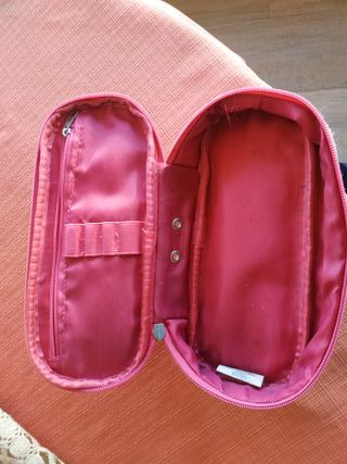 Estuche Escolar Converse Estampado Rosa