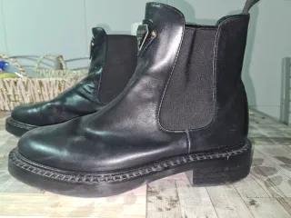 Stivali Chelsea Prada in pelle nera