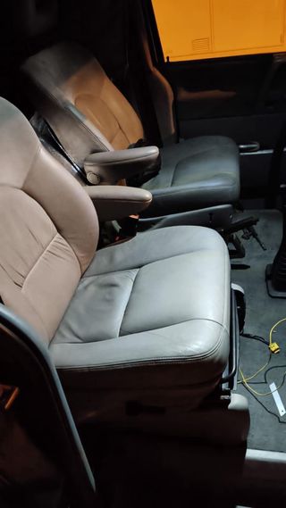 Asientos delanteros adaptados para  Volkswagen t4