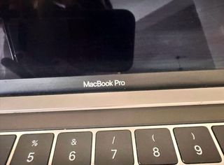 MacBook Pro 13 2019 16GB RAM SSD