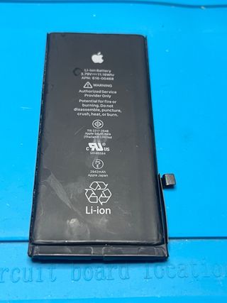 Batteria originale Apple iPhone XR! 88% Salute.