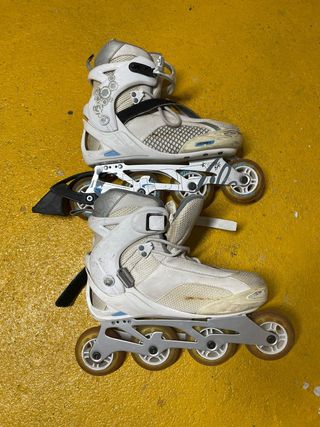 Patines en línea blancos