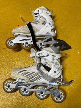 Patines en línea blancos