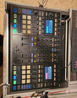 Traktor S8 + Flight Case