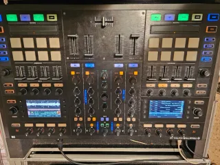 Traktor S8 + Flight Case
