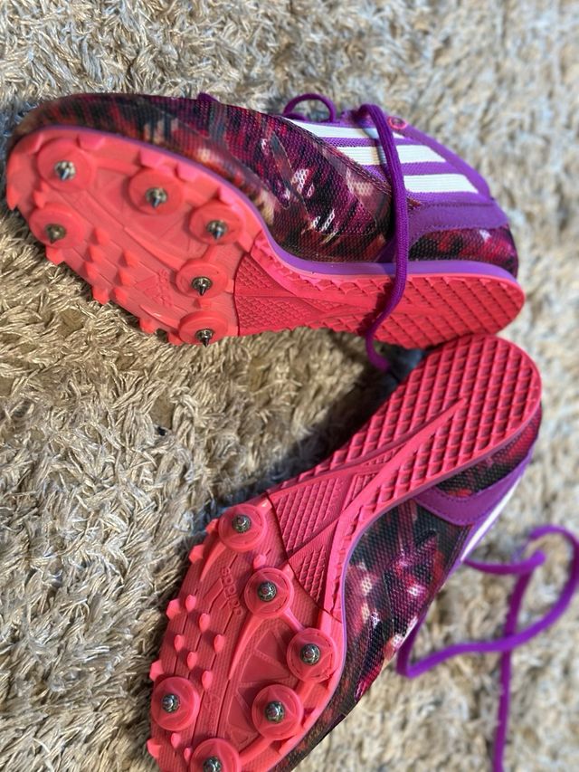 Sapatilhas Adidas Unhas Tamanho 37 1/3