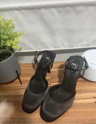 Sandalias tacón Zara negras talla 40