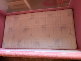 Cuna de viaje plegable con colchón