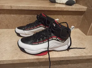 Zapatillas Baloncesto Fila Negras Talla 42