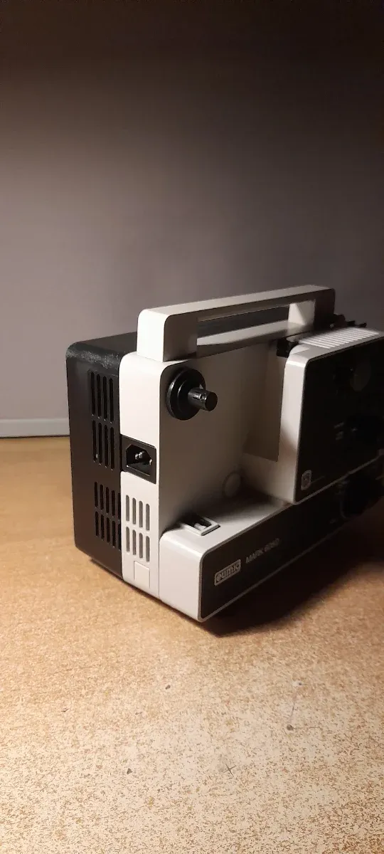 Proyector Super 8 Eumig Mark 605D