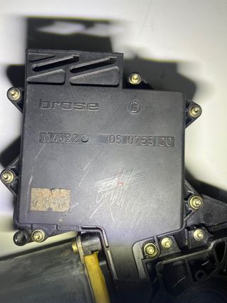 Motor elevalunas VW Golf MK3