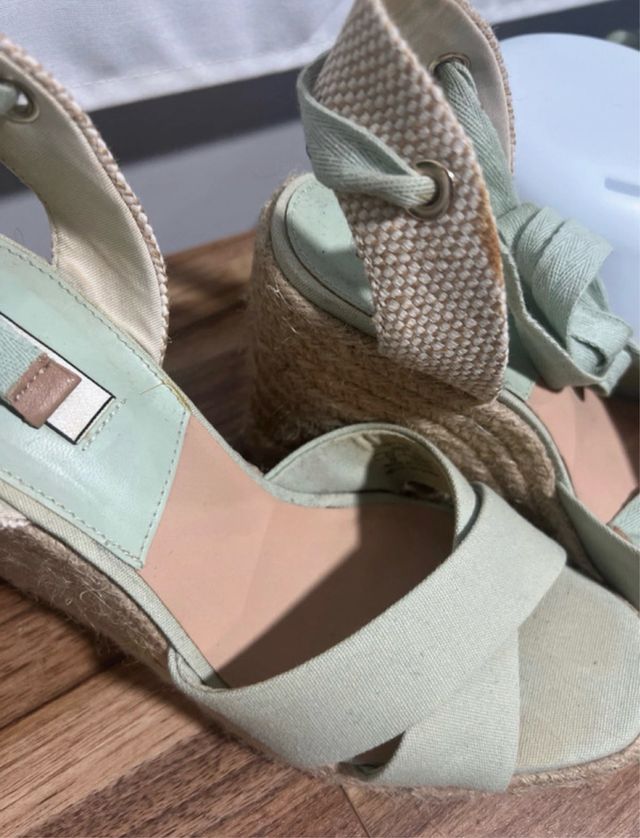 Alpargatas Stradivarius verde menta