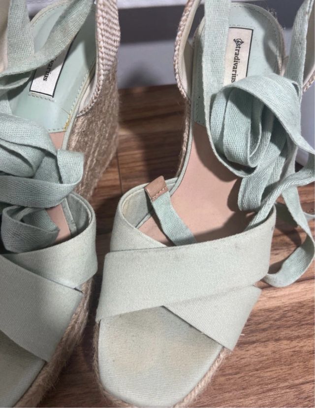 Alpargatas Stradivarius verde menta