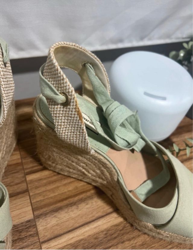 Alpargatas Stradivarius verde menta