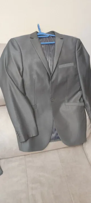 Traje gris Boston