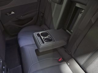 Peugeot 308 5P Allure PureTech 130 S&S MAN