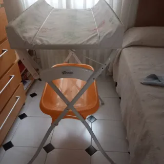 Fasciatoio pieghevole per neonati