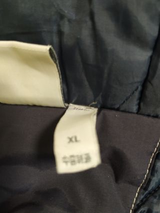 Chaqueta Adidas vintage años 90 talla XL.