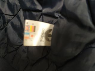 Chaqueta Adidas vintage años 90 talla XL.