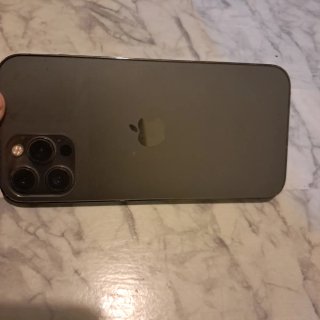 iPhone 12 Pro Max 128 GB  El teléfono es muy bueno