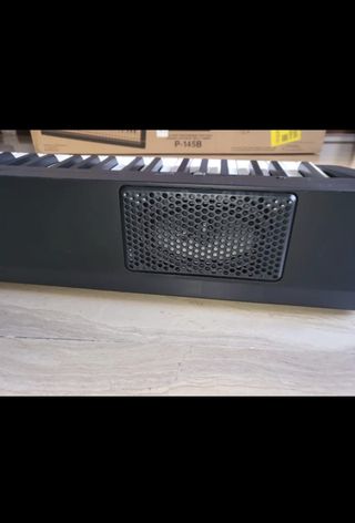 Piano Yamaha P-145B + soporte premium.Nuevo