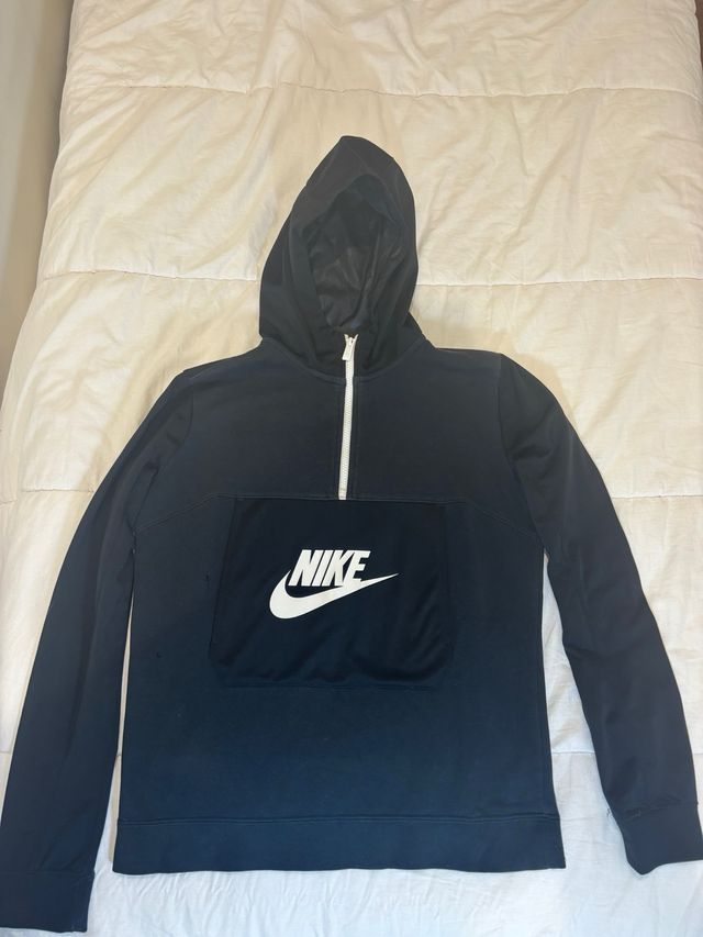 Sudadera Nike Negra con Capucha