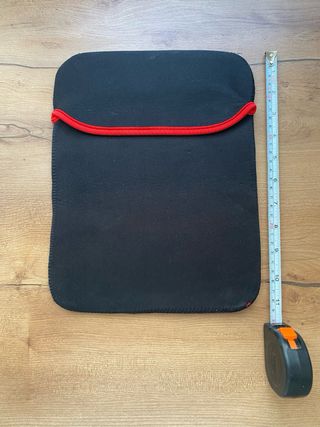 Funda portátil/tablet neopreno negra y roja