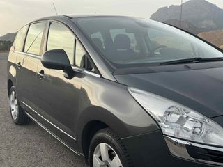 Peugeot 5008 1.6 120cv 7Plazas 2013