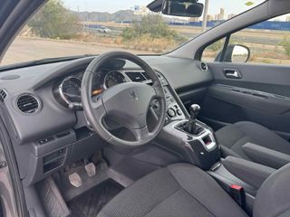 Peugeot 5008 1.6 120cv 7Plazas 2013