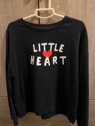 Sudadera Little Heart negra