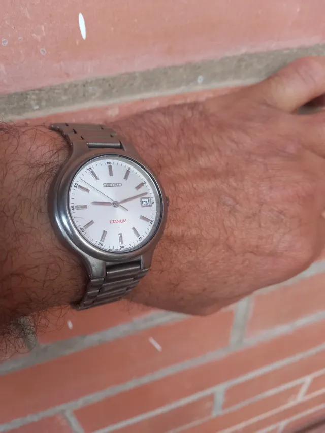 Reloj Seiko Titanium Hombre