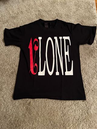 Camiseta VLONE Negra Estampada