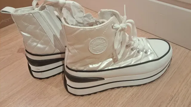 Botas de plataforma acolchadas