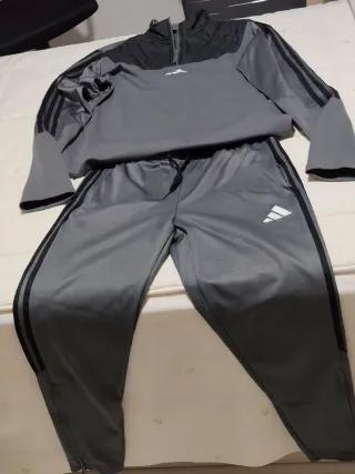 Chándal Adidas Hombre Negro y Gris