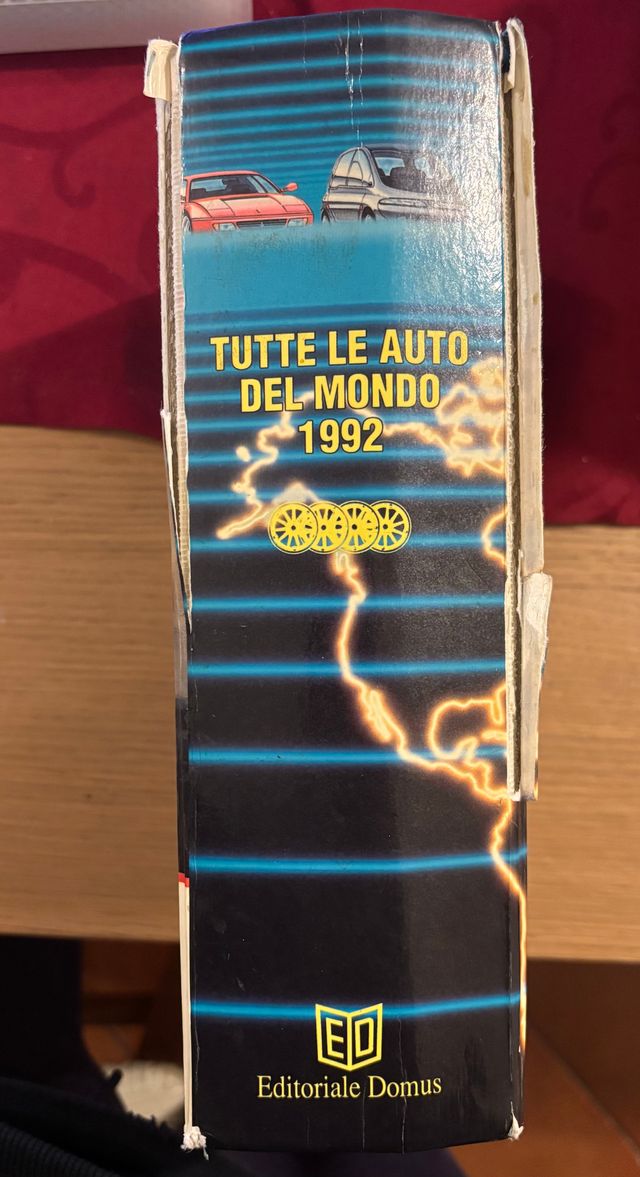 Tutte le auto del Mondo 1992