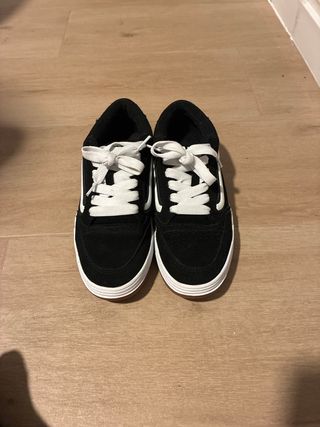 Vans Negras Talla 40 Nuevas