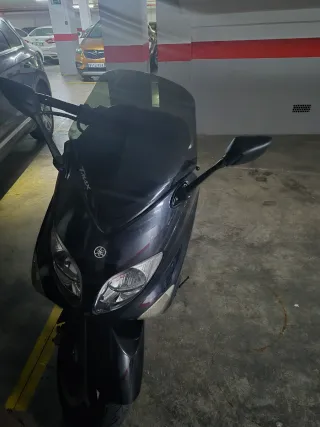 Yamaha TMAX