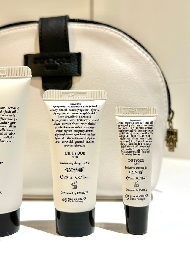 Diptyque Paris: set di borse da toilette e accessori da viaggio