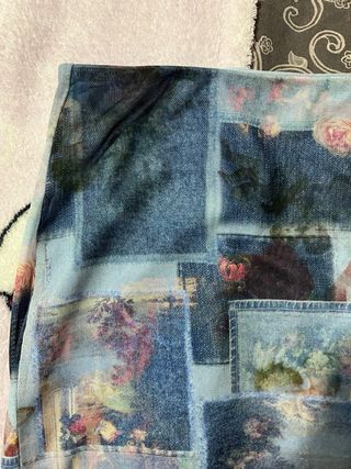 Falda Bershka Talla S Estampado Artístico