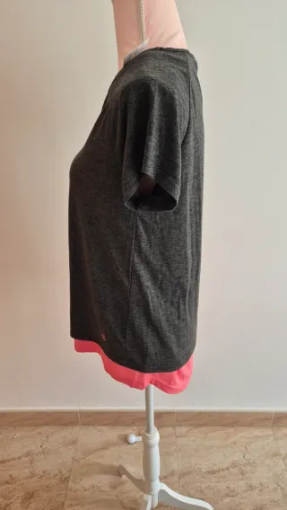 Camiseta gris y rosa talla 38
