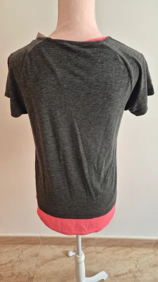 Camiseta gris y rosa talla 38