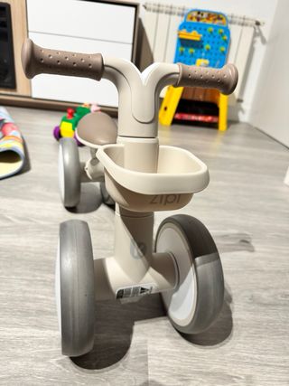 Bicicleta infantil 4 ruedas